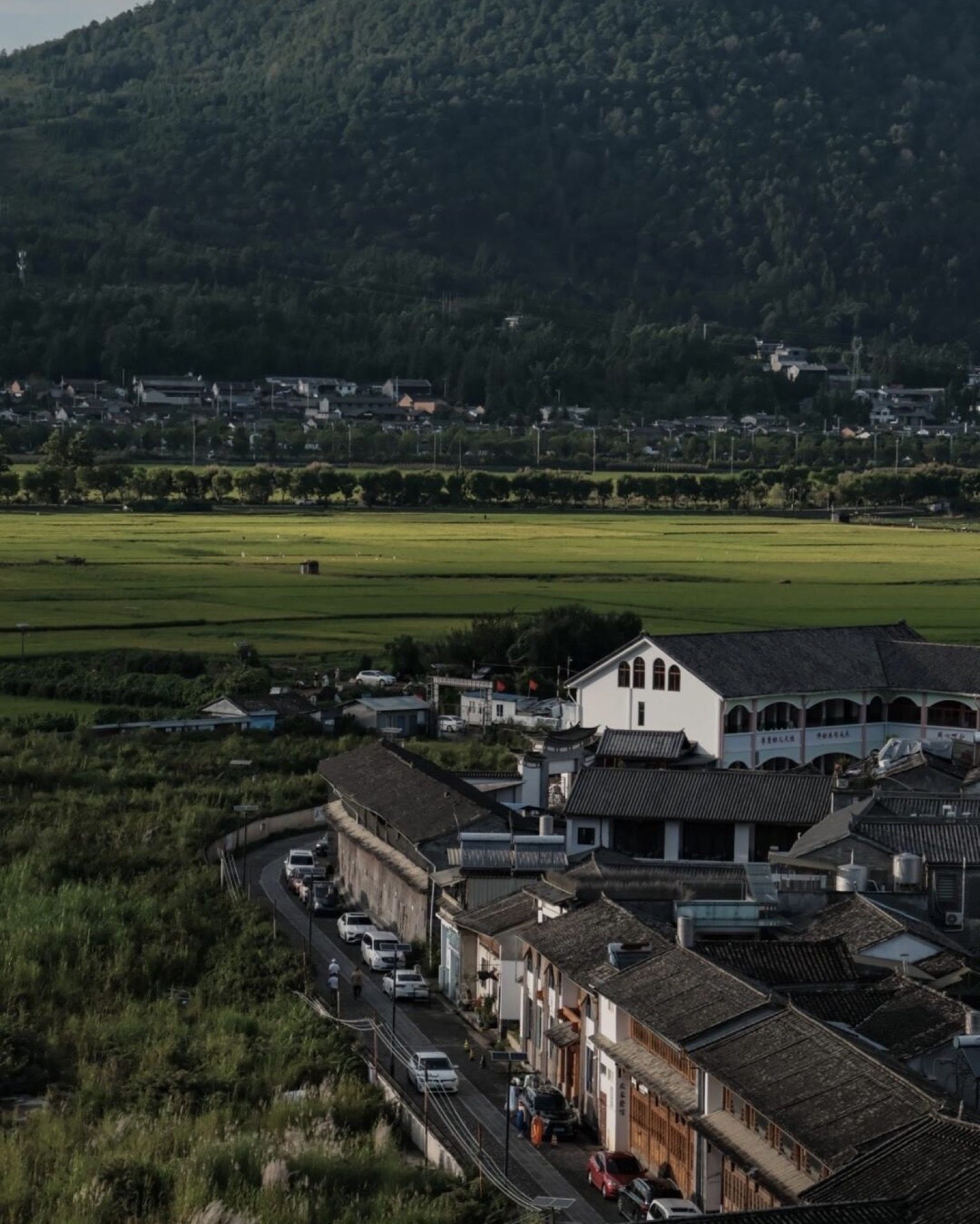 Ancient-town stone lanes in Tengchong — Qiluo and Heshun share this look