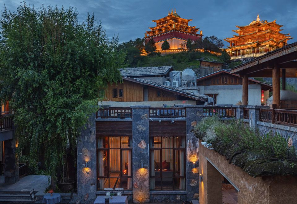 Arro Khampa — Shangri-La (boutique stay)