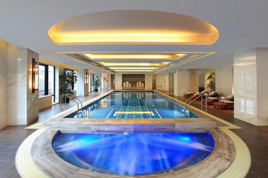 Waldorf Astoria Shanghai — the indoor swimming pool