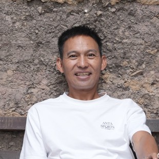 Tashi Dhandrup, Guide at Boutique China