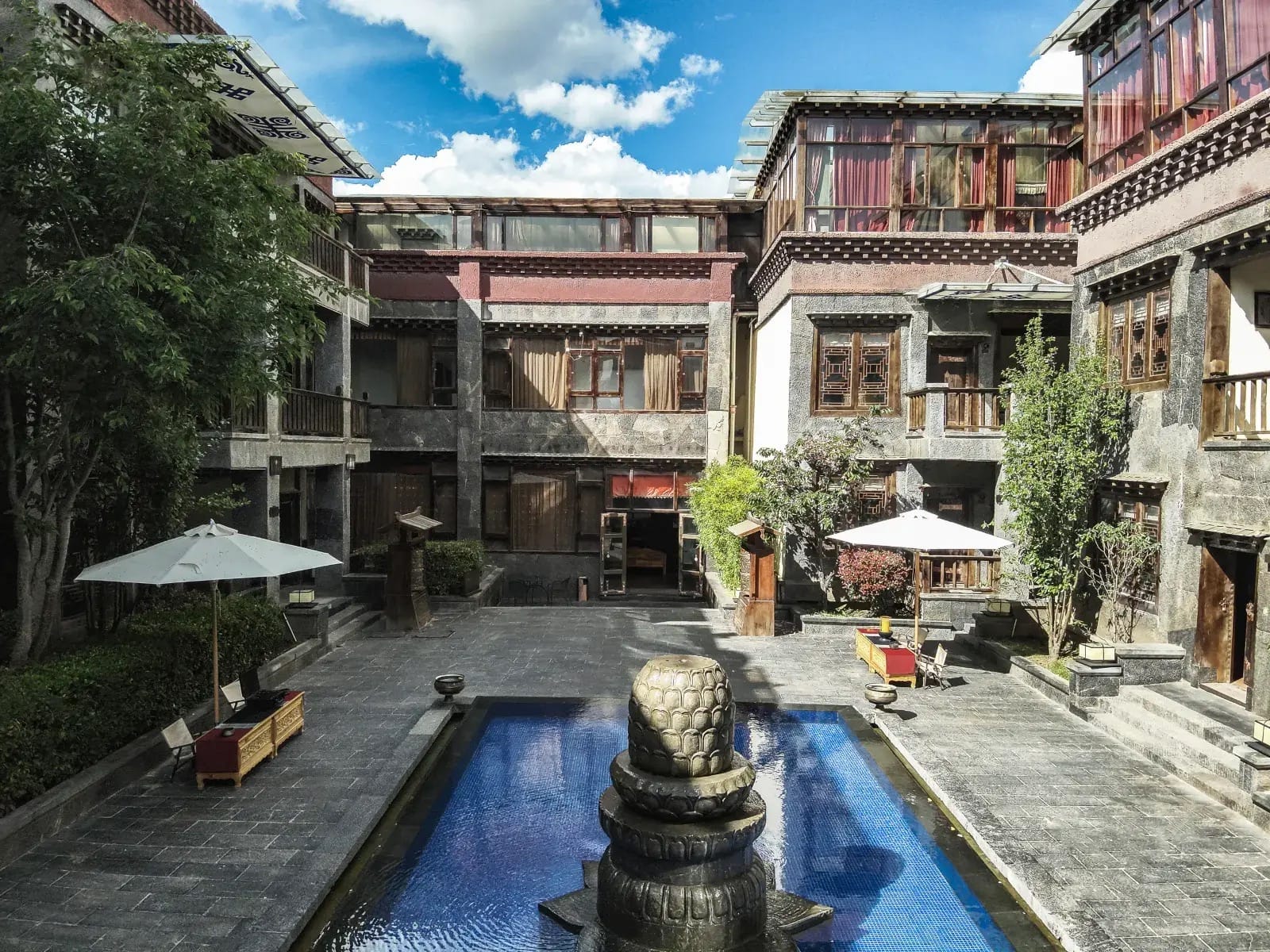 Sangzhu Bieyuan — courtyard
