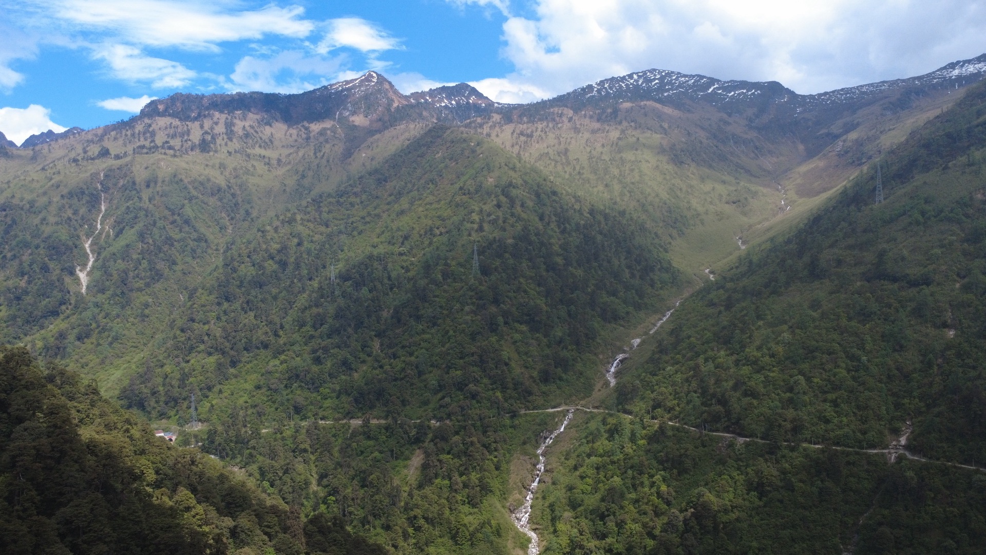 The Nujiang gorge below snow peaks, seen from above Zhiziluo